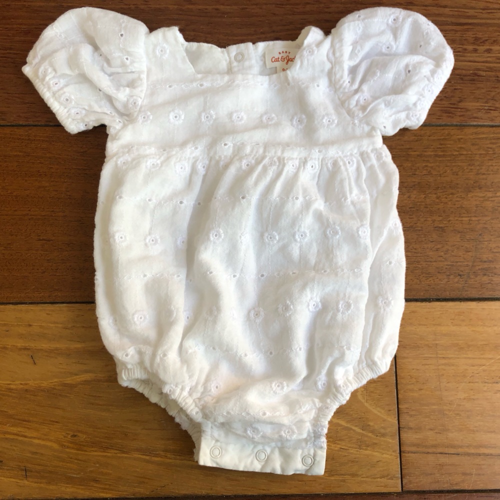 Cat & Jack White Eyelet Baby Size 0-3 Months Romper